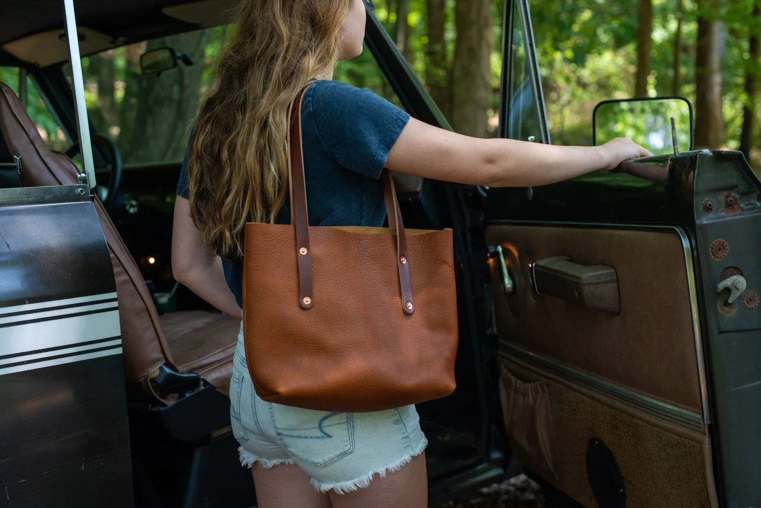 AVERY LEATHER TOTE BAG - SMALL - SADDLE