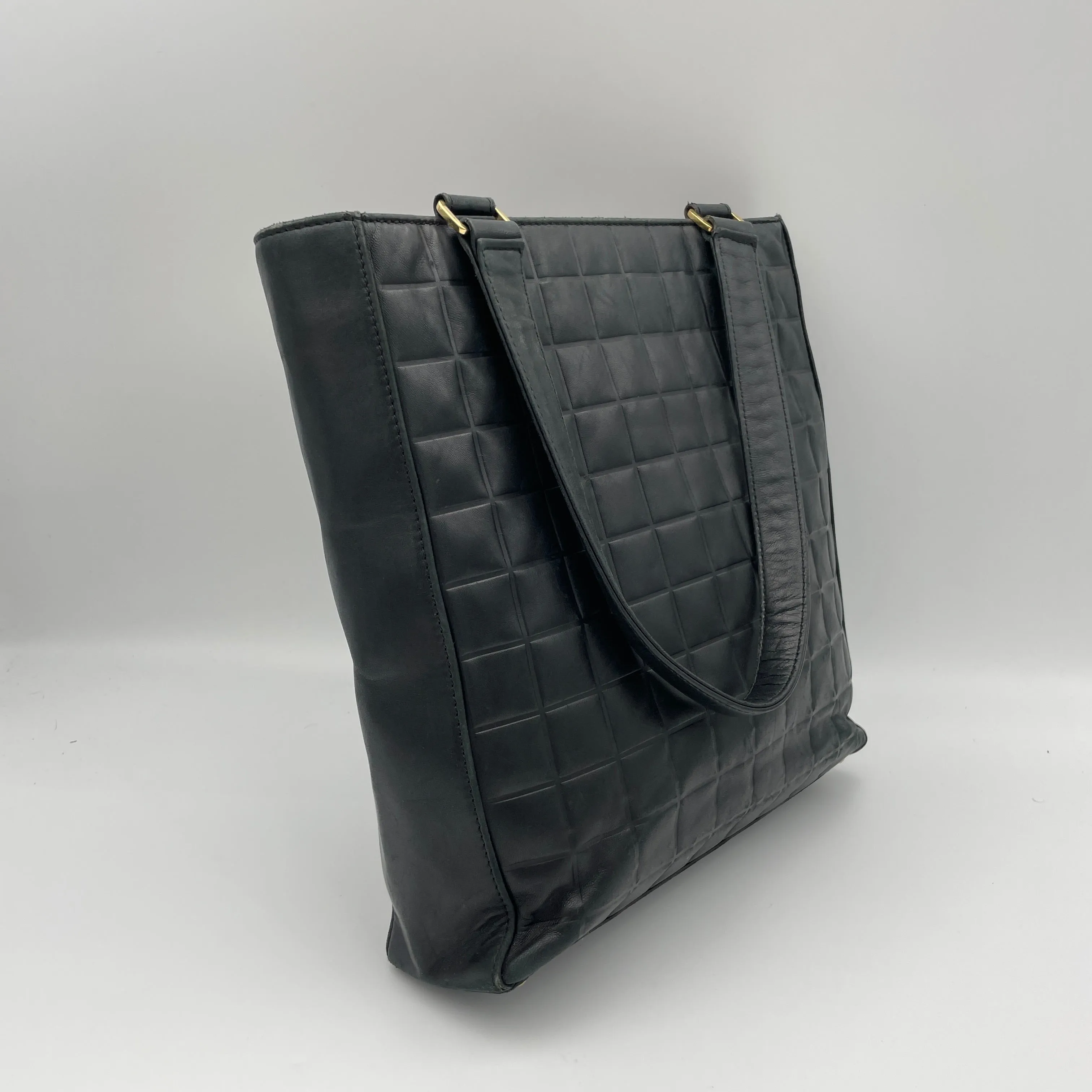 Coco Bar Black Tote Bag in Lambskin, Gold hardware