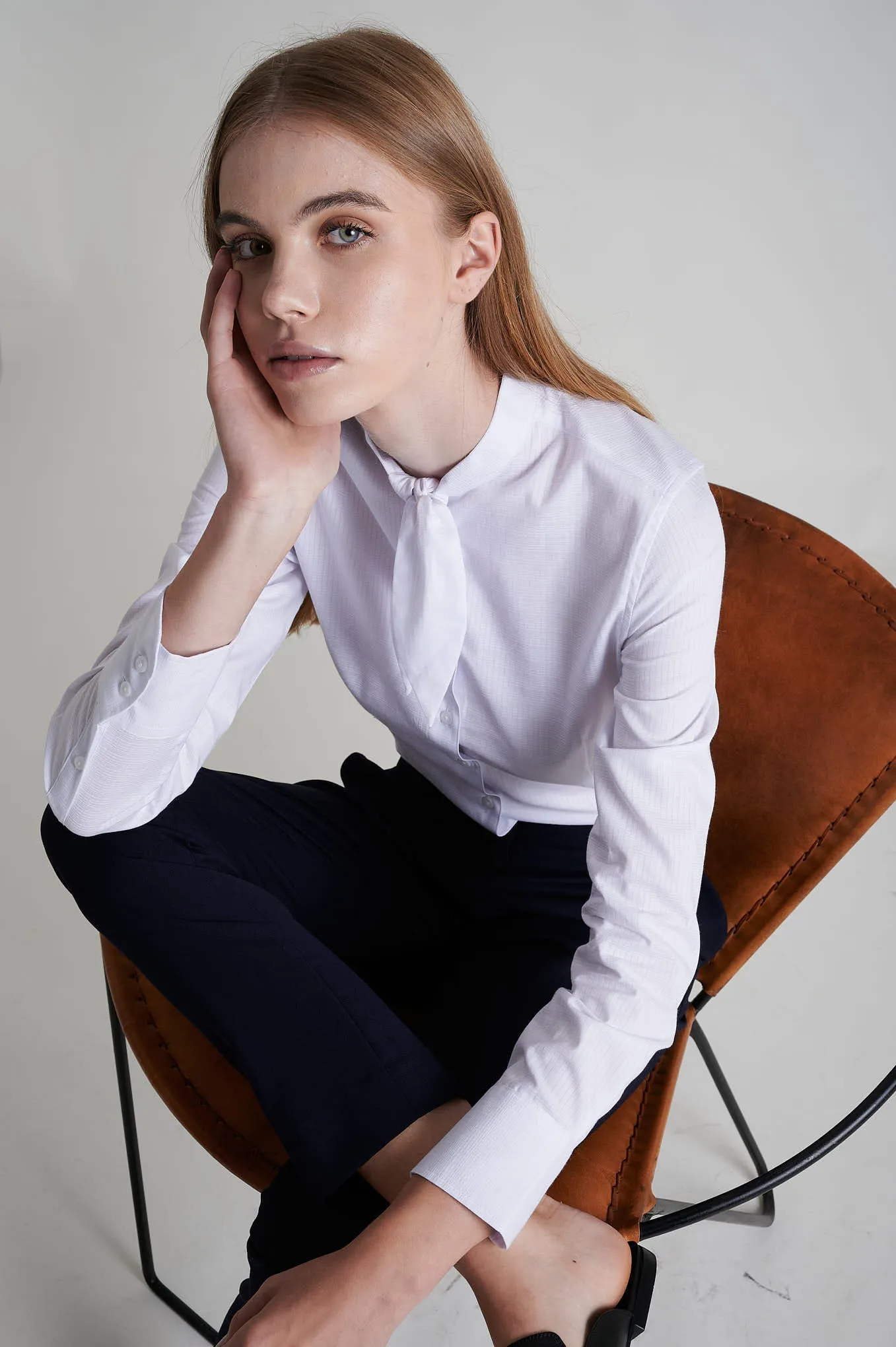 Cotton elastane shirt with bow collar