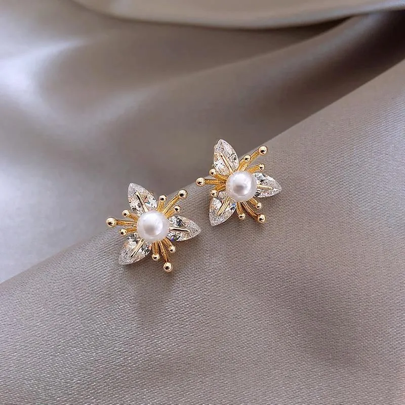 Imara Crystal Pearl Flower studs