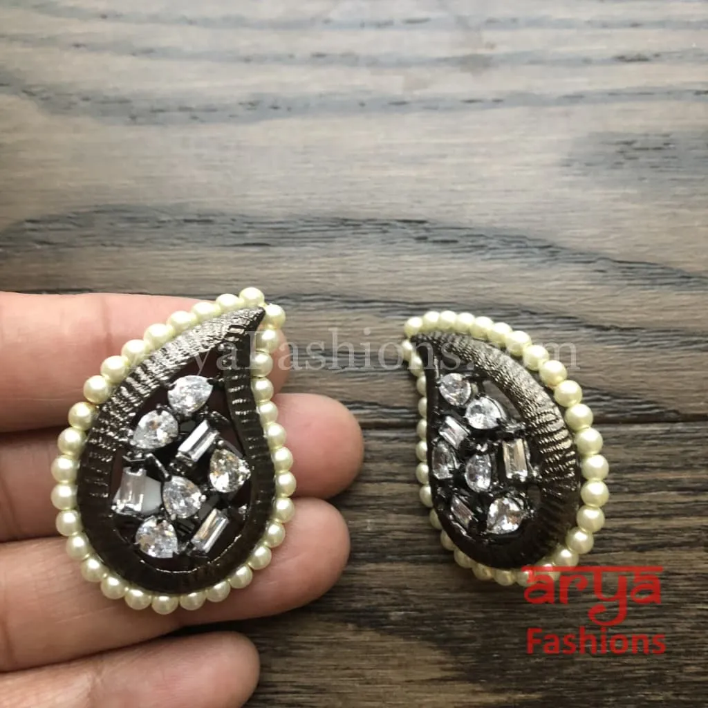 Ivanka Golden Kundan Stud Earrings/Fusion Indo Western Earrings