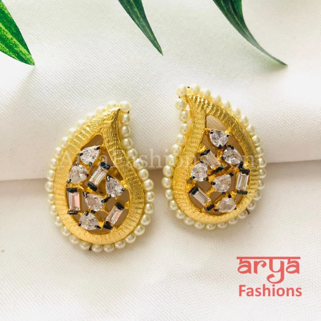 Ivanka Golden Kundan Stud Earrings/Fusion Indo Western Earrings