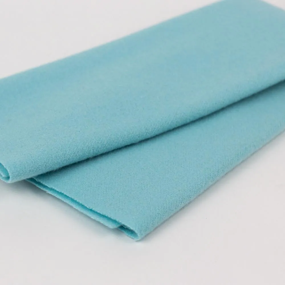 LN20 - Merino Wool Fabric Cloud