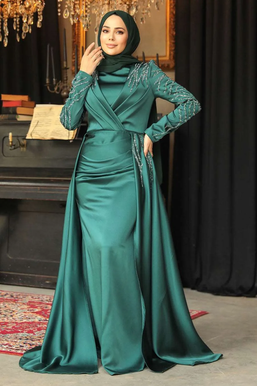 Lulu Long Maxi Evening Dress Abaya - Emerald